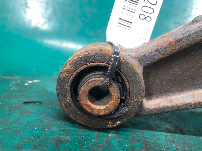 Рычаг задней подвески поперечный верхний правый OUTBACK 03-09 BP 2005 2.5 EJ253