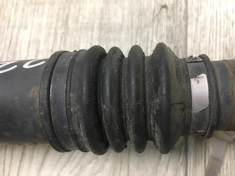 Карданный вал передний CAYENNE 10-18 2010 958 4.8 M48.02