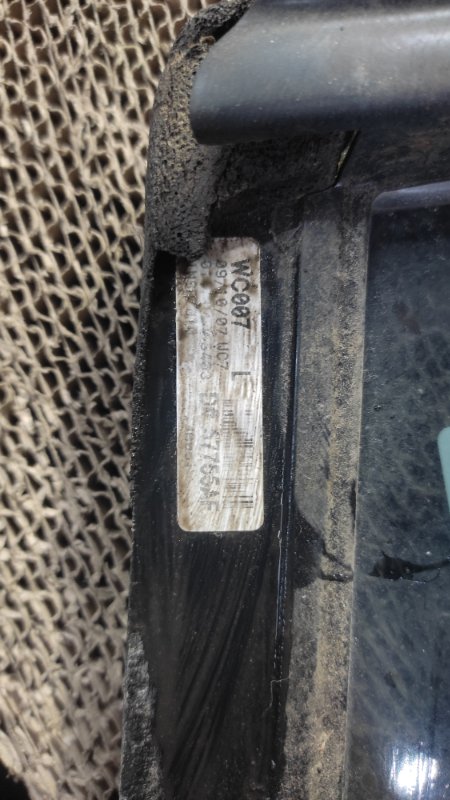 Стекло двери глухое заднее левое GALANT 03-12