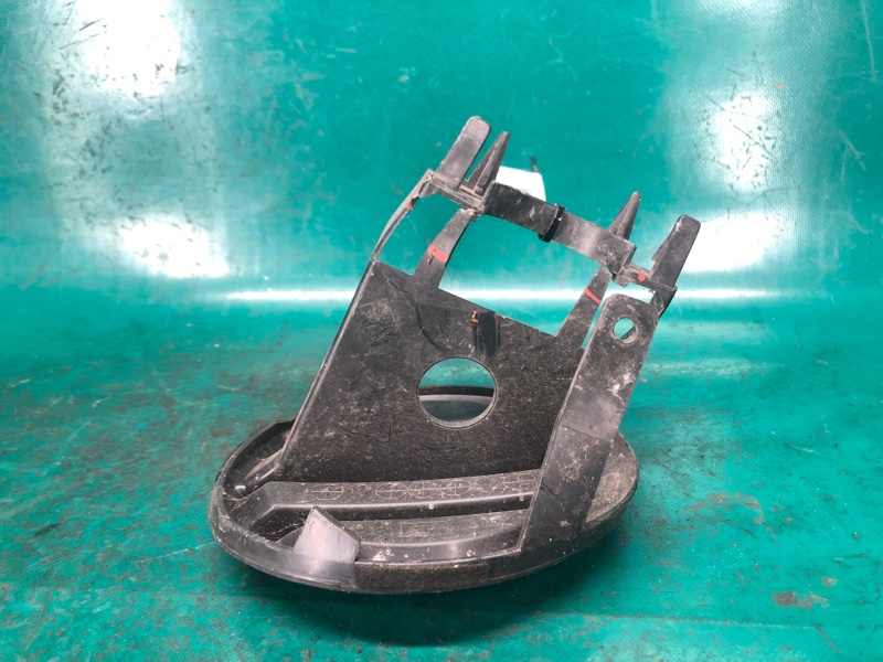 Заглушка ПТФ правая OUTBACK BS 14-21 Внедорожник