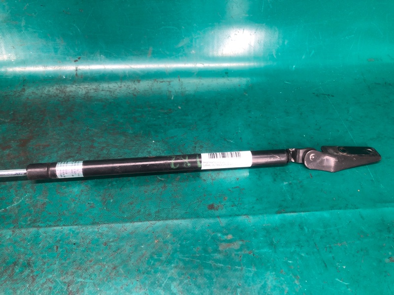 Амортизатор крышки багажника задний правый OUTBACK 03-09 BP 2005 2.5 EJ253