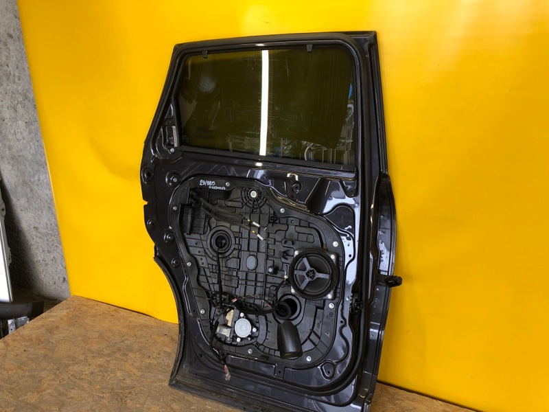 Дверь задняя левая SORENTO UM 14- Дверь задняя левая SORENTO UM 14-