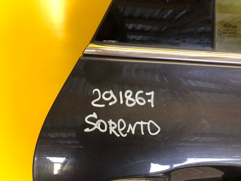 Дверь задняя правая SORENTO UM 14- Дверь задняя правая SORENTO UM 14-