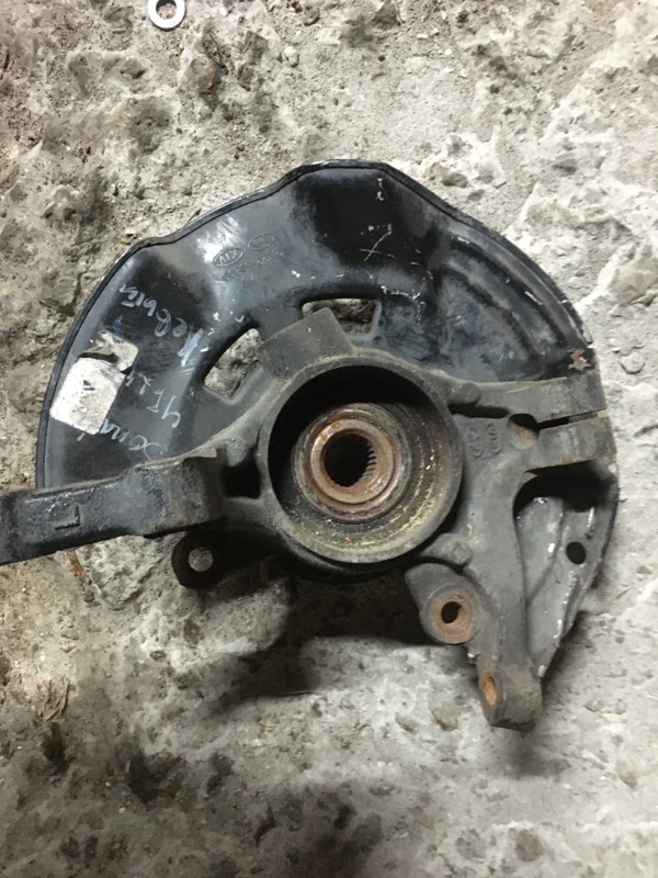 Запчасть кулак поворотный передний левый HYUNDAI SONATA YF 10-14 51715-2T010 Б/У Кулак поворотный передний левый HYUNDAI SONATA YF 10-14 51715-2T010 Б/У