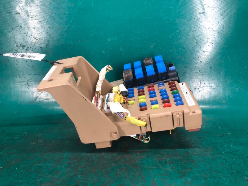 Блок предохранителей салон OUTBACK 03-09 BP 2005 2.5 EJ253