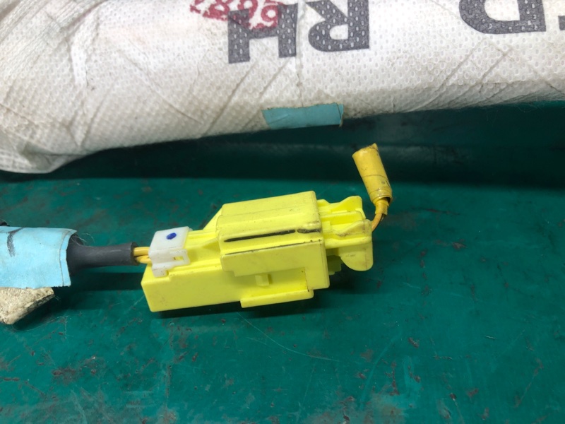 Подушка безопасности (штора) правая OUTBACK 03-09 BP 2005 2.5 EJ253