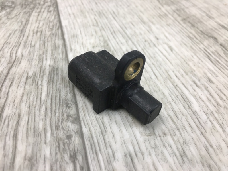 Датчик ABS задний правый FORD FOCUS 10-18 BK 2.0 XQDA