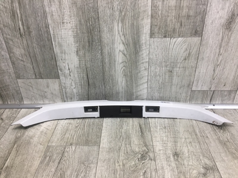 Панель подсветки номера FORD FUSION 14- CD4 C20HDTX