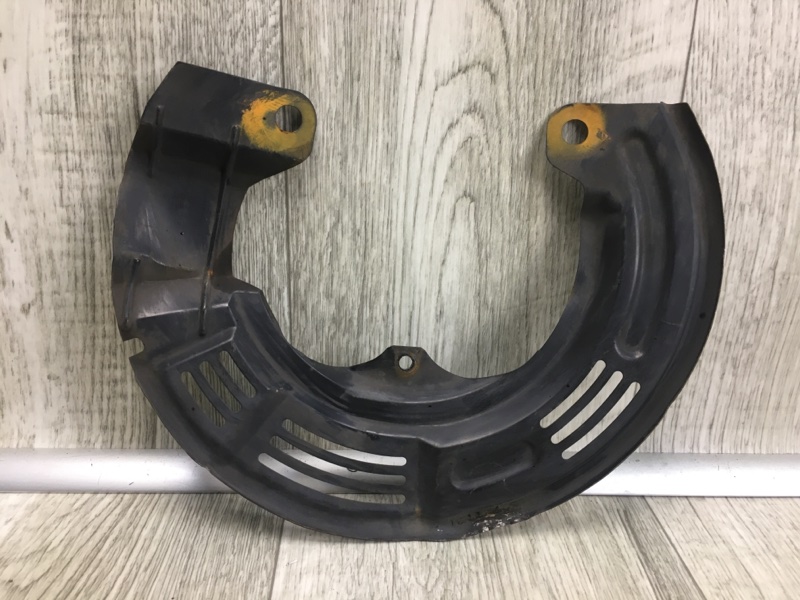 Защита тормозного диска передняя правая MITSUBISHI GALANT 03-12 2010 Седан 2.4 4G69 MR569680 Б/У