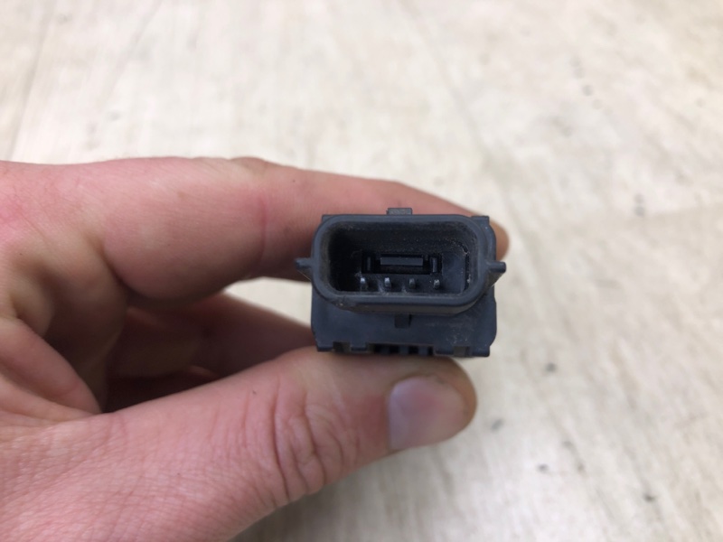 Антенна INFINITI QX80 13-20