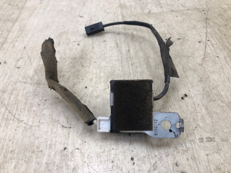 Усилитель антенны NISSAN MURANO Z52 14-