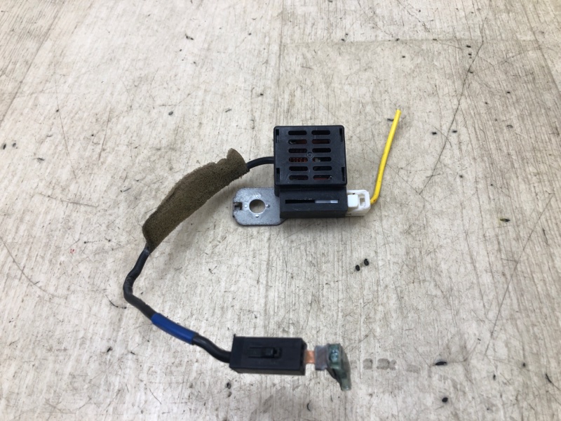 Усилитель антенны ALTIMA L33 12-18 Усилитель антенны ALTIMA L33 12-18