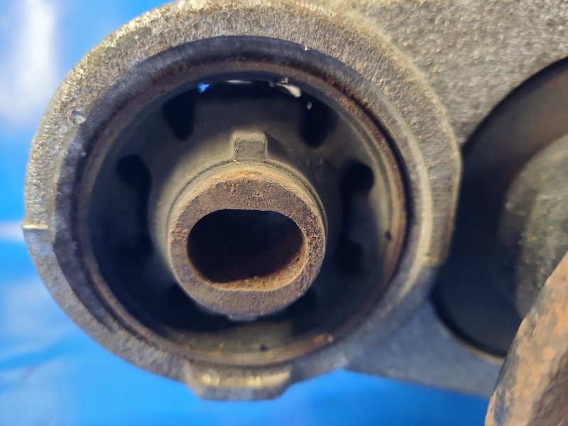 Редуктор передний NAVARA 04-15