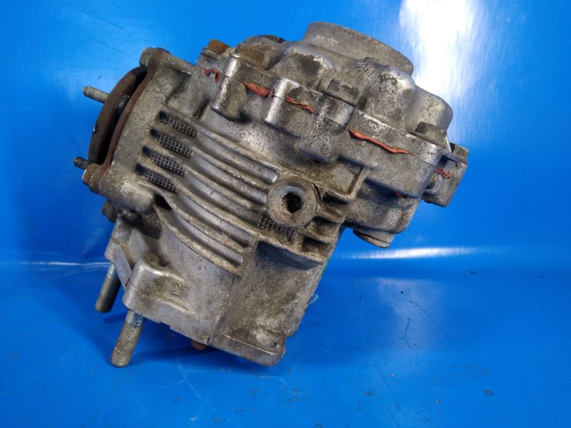 Раздаточная коробка RAV4 05-12