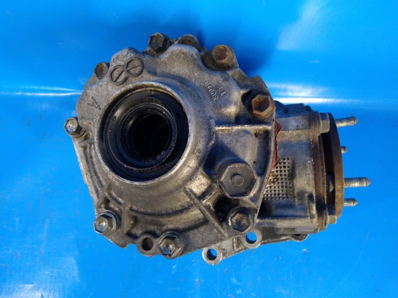 Раздаточная коробка RAV4 05-12