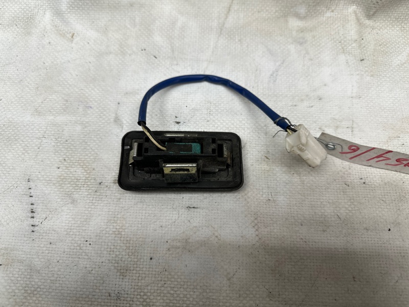 Кнопка открывания багажника наружная KIA OPTIMA TF 11-16 Седан 2.4