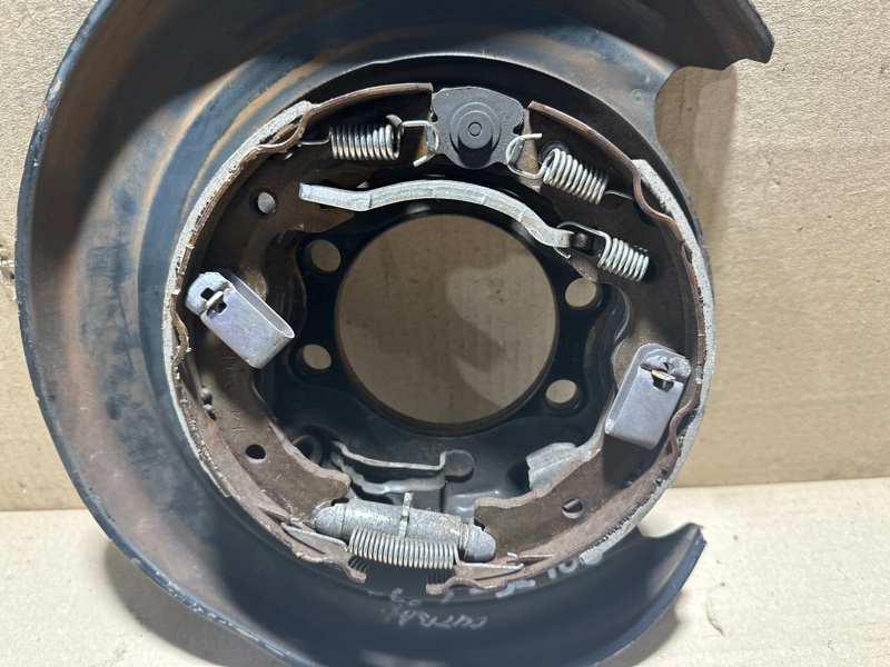 Тормозной механизм задний левый SUBARU FORESTER 12-19