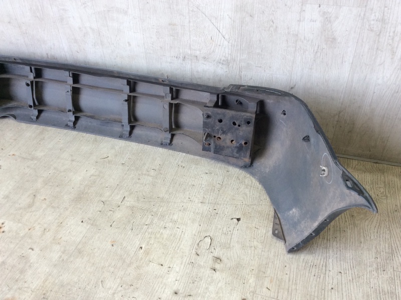 Бампер задний 323 BJ 98-2003