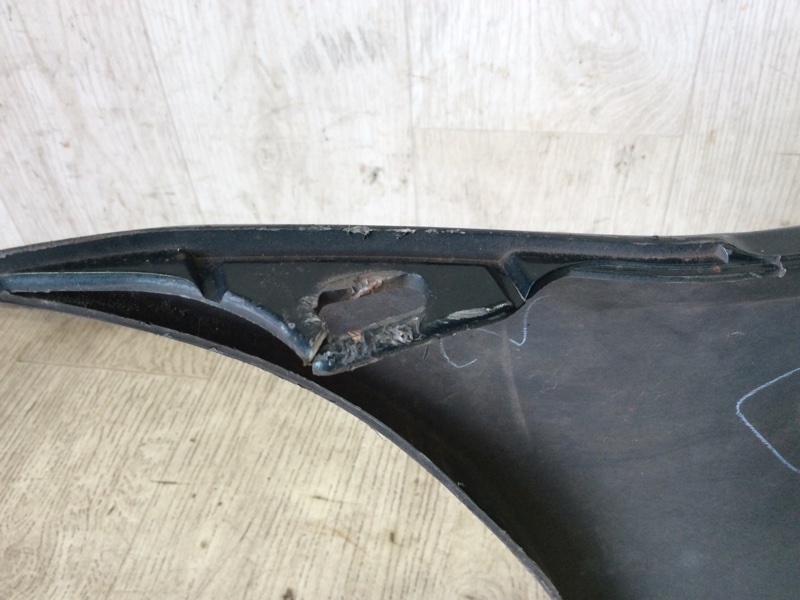 Бампер задний 323 BJ 98-2003