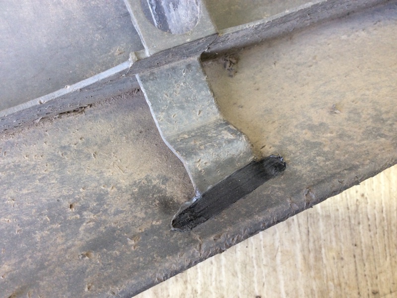 Бампер задний 323 BJ 98-2003