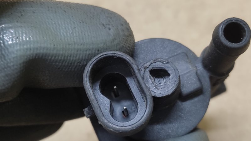 Клапан электромагнитный (вакуумный) SORENTO XM 09-14 2011 Внедорожник 2.4