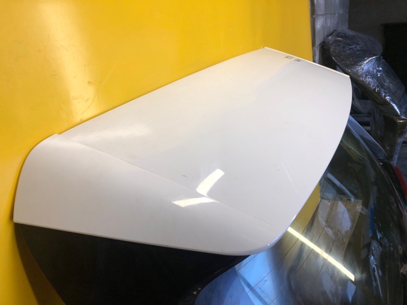 Крышка багажника RAV4 18-