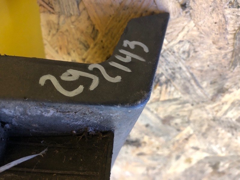 Накладка порога наружная правая SORENTO UM 14- Накладка порога наружная правая SORENTO UM 14-