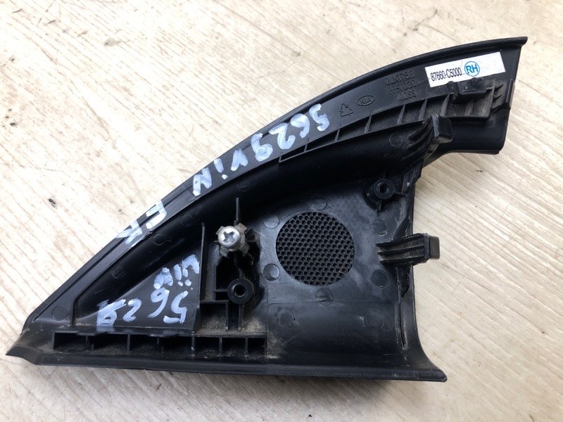 Накладка зеркала передняя правая KIA SORENTO UM 14- UM 2.4 G4KJ