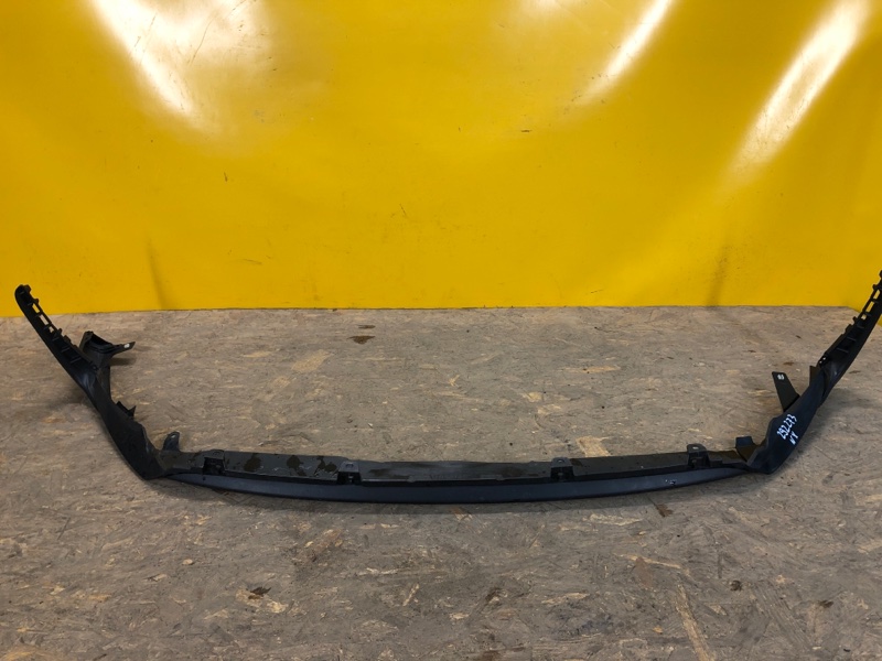 Накладка бампера передняя LEXUS NX 14-21 52411-78020 Б/У