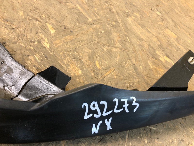 Накладка бампера передняя NX 14-21