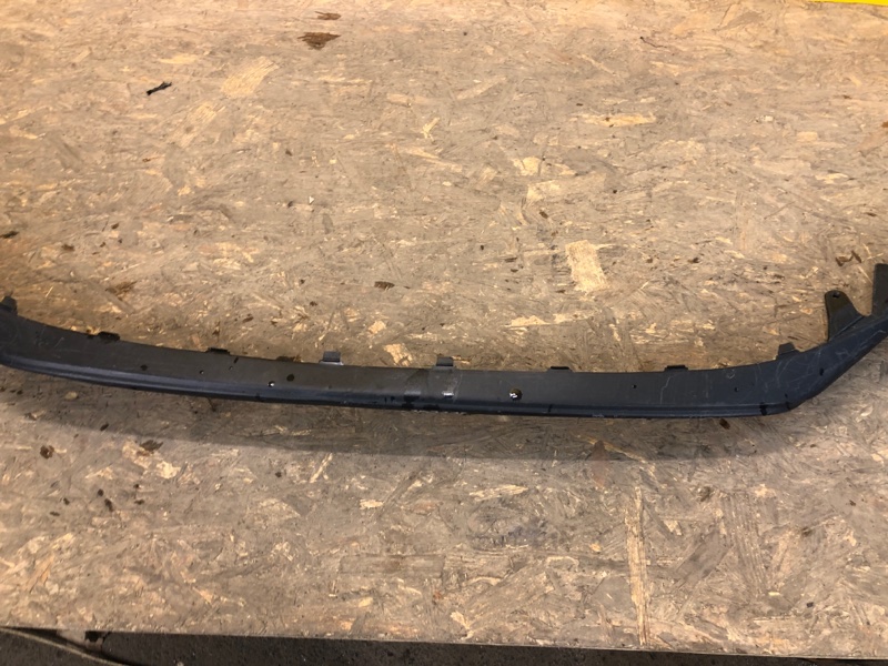 Накладка бампера передняя RAV4 13-19