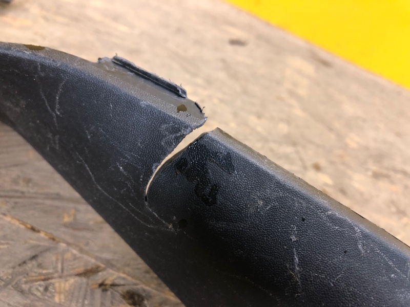 Накладка бампера передняя RAV4 13-19