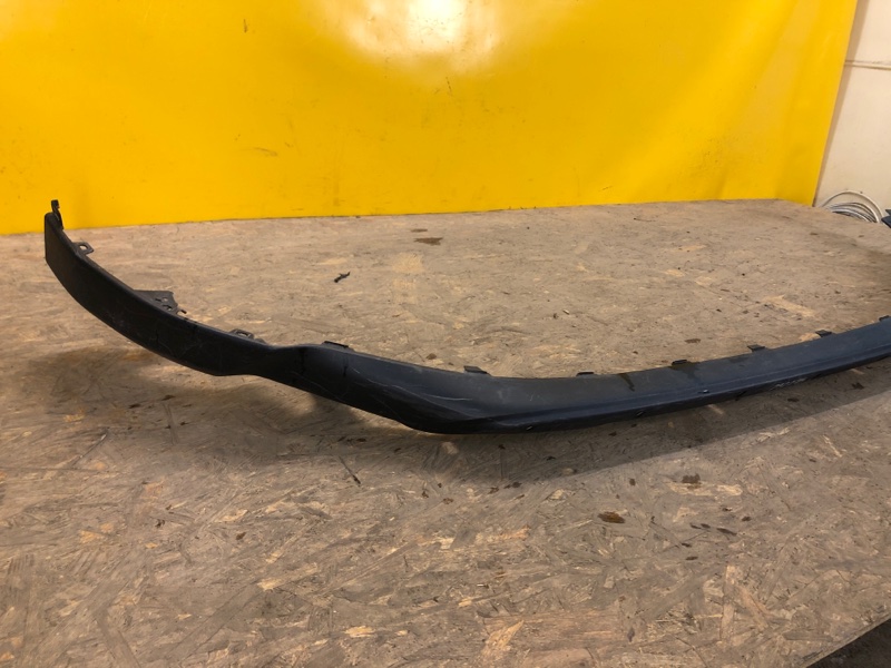 Накладка бампера передняя TOYOTA RAV4 13-19