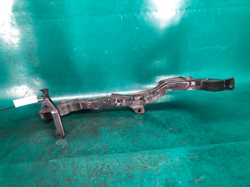 Кронштейн крепления фары правый OUTBACK 03-09 BP 2005 2.5 EJ253