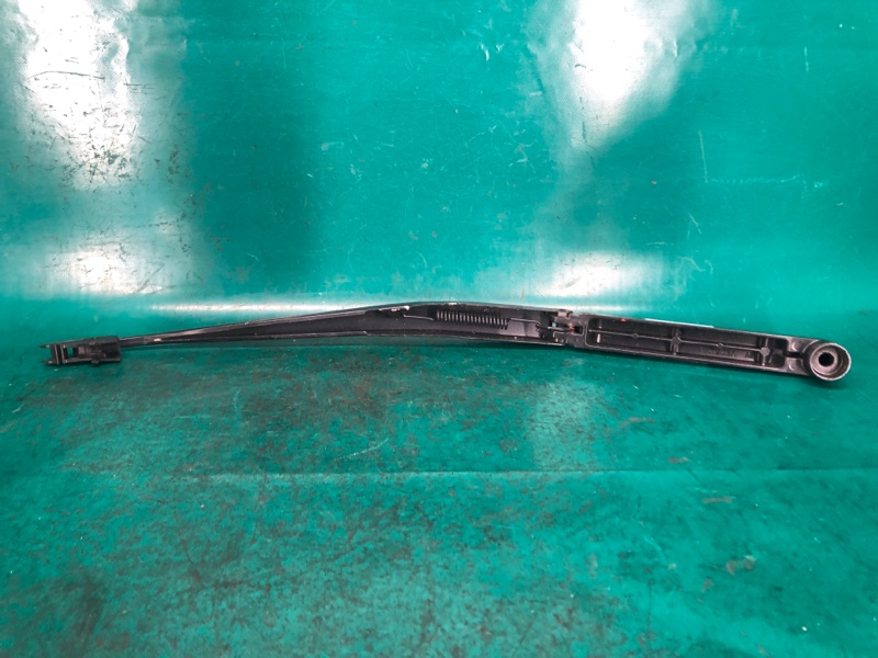 Поводок стеклоочистителя передний правый OUTBACK 03-09 BP 2005 2.5 EJ253