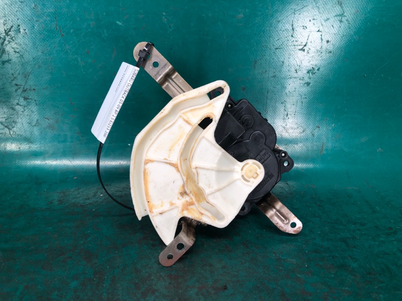 Моторчик заслонки печки SUBARU OUTBACK 03-09 BP 2005 2.5 EJ253 72131AG25A Б/У