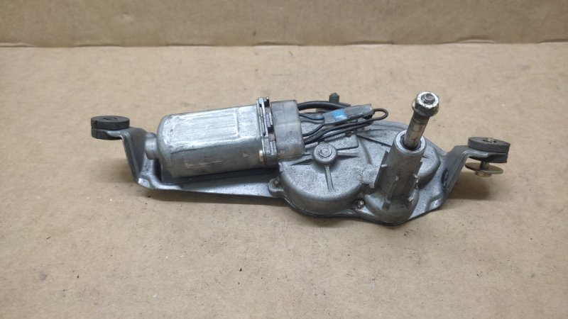 Моторчик стеклоочистителя задний MAZDA 6 GG 02-07 G21B-67-450A Б/У