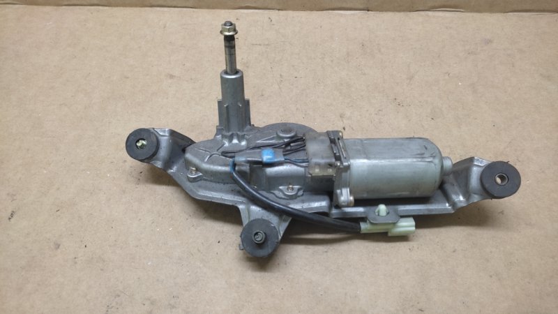 Моторчик стеклоочистителя задний 6 GG 02-07