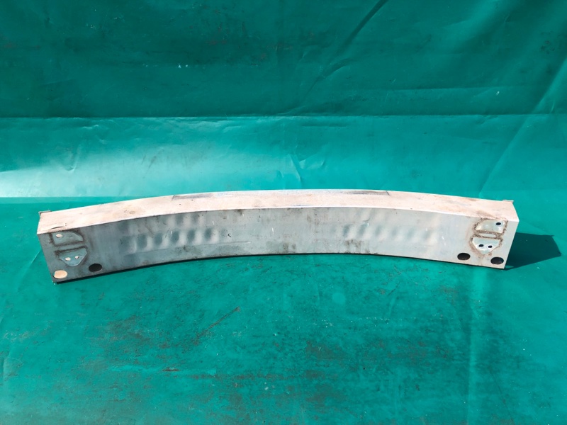 Усилитель переднего бампера OUTBACK 03-09 BP 2005 2.5 EJ253