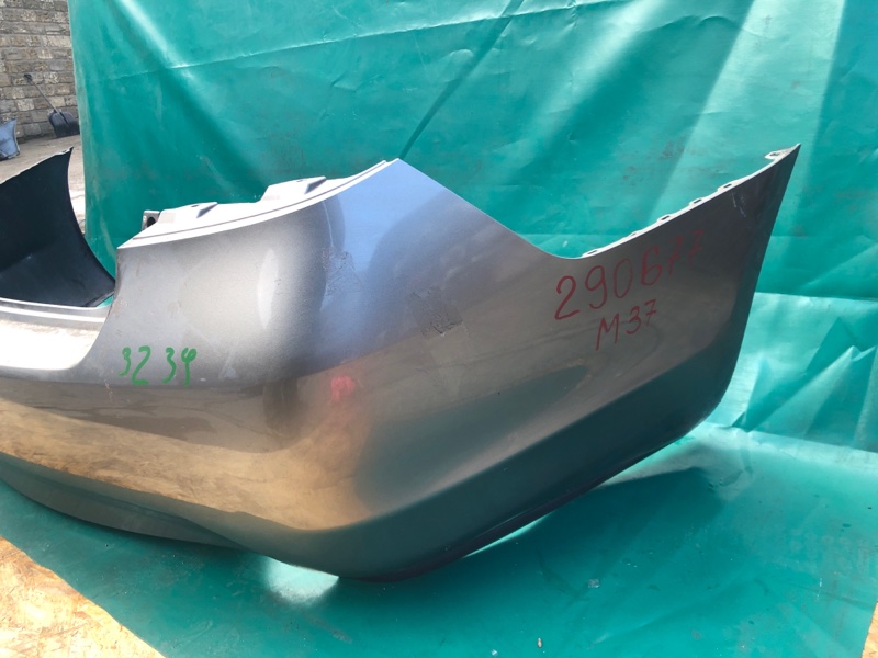 Бампер задний задний INFINITI M25/M37/M56/Q70/M35H 10-16 Седан 3.7 VQ37VHR