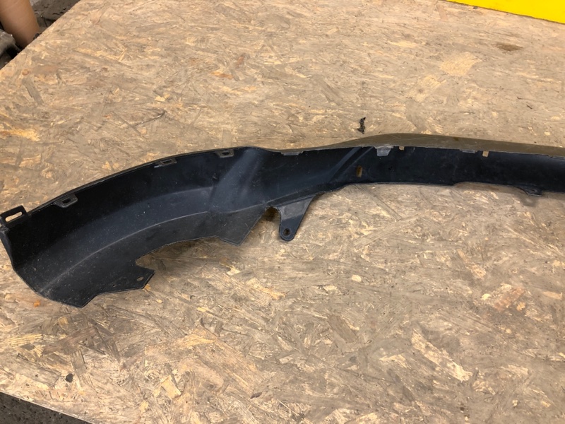 Накладка бампера передняя RAV4 13-19