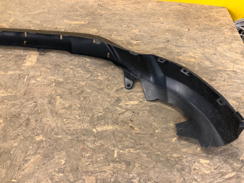 Накладка бампера передняя RAV4 13-19