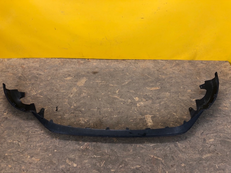 Накладка бампера передняя RAV4 13-19