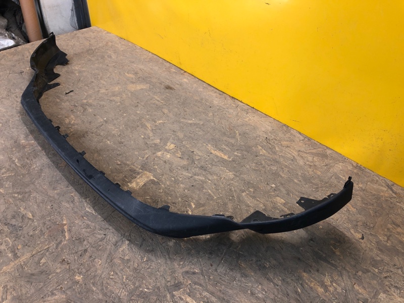 Накладка бампера передняя RAV4 13-19