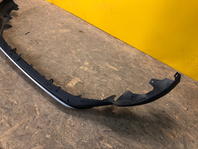 Накладка бампера передняя RAV4 13-19