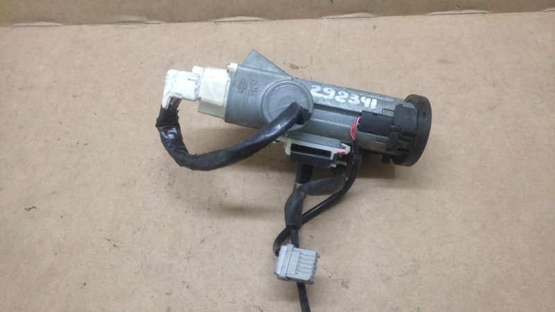 Замок зажигания NISSAN SENTRA B17 12-21 2013 1.8 MRA8DE D8700-ZW80A Б/У