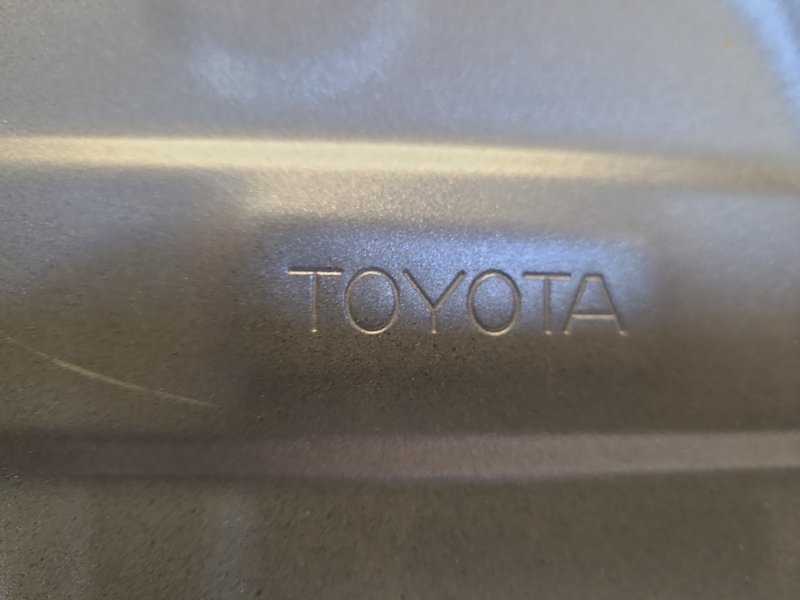 Дверь передняя левая RAV4 18- Дверь передняя левая RAV4 18-