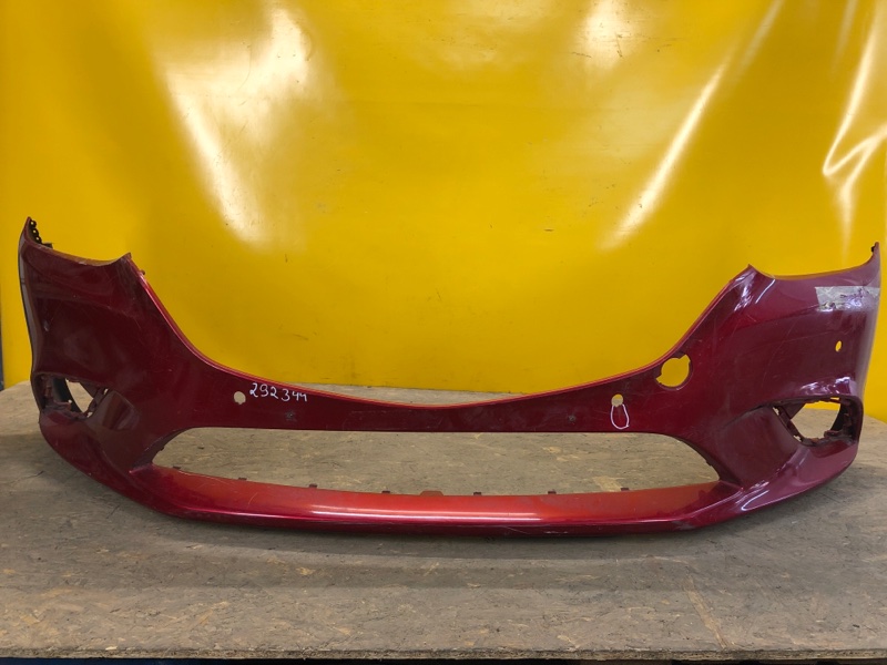 Бампер передний MAZDA 6 GJ 12- GMV8-50-031C BB Б/У