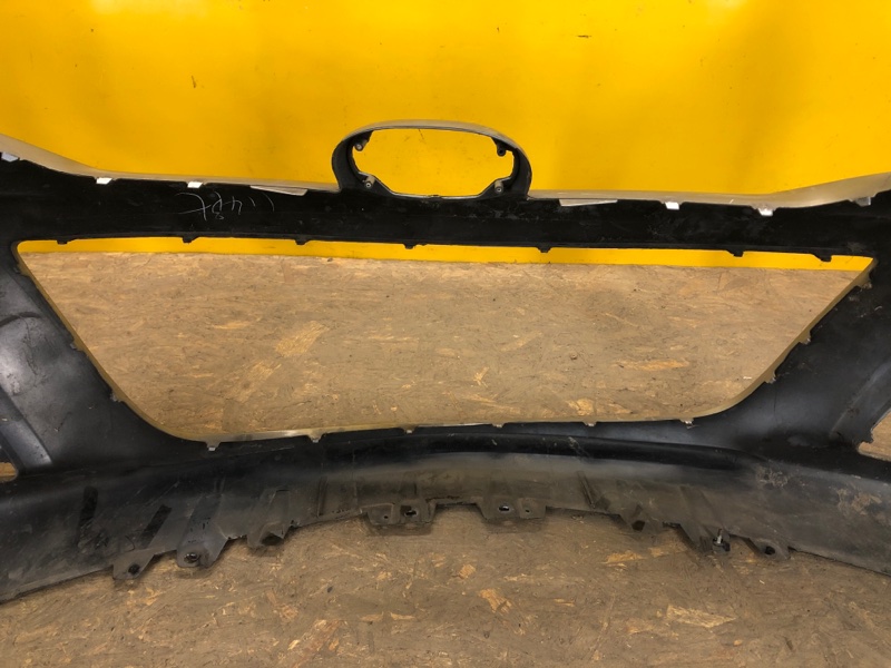 Бампер передний CX-7 06-12