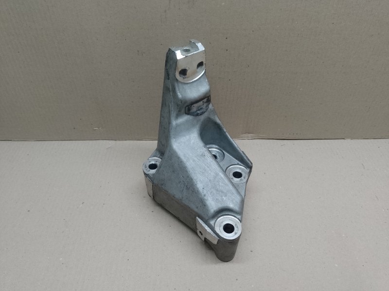Кронштейн двигателя задний правый ACURA MDX (YD2) 06-13 2008 3.7 50610-SDB-A01 Б/У